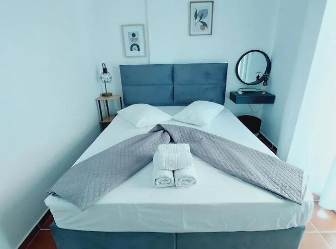 Midlands アパート